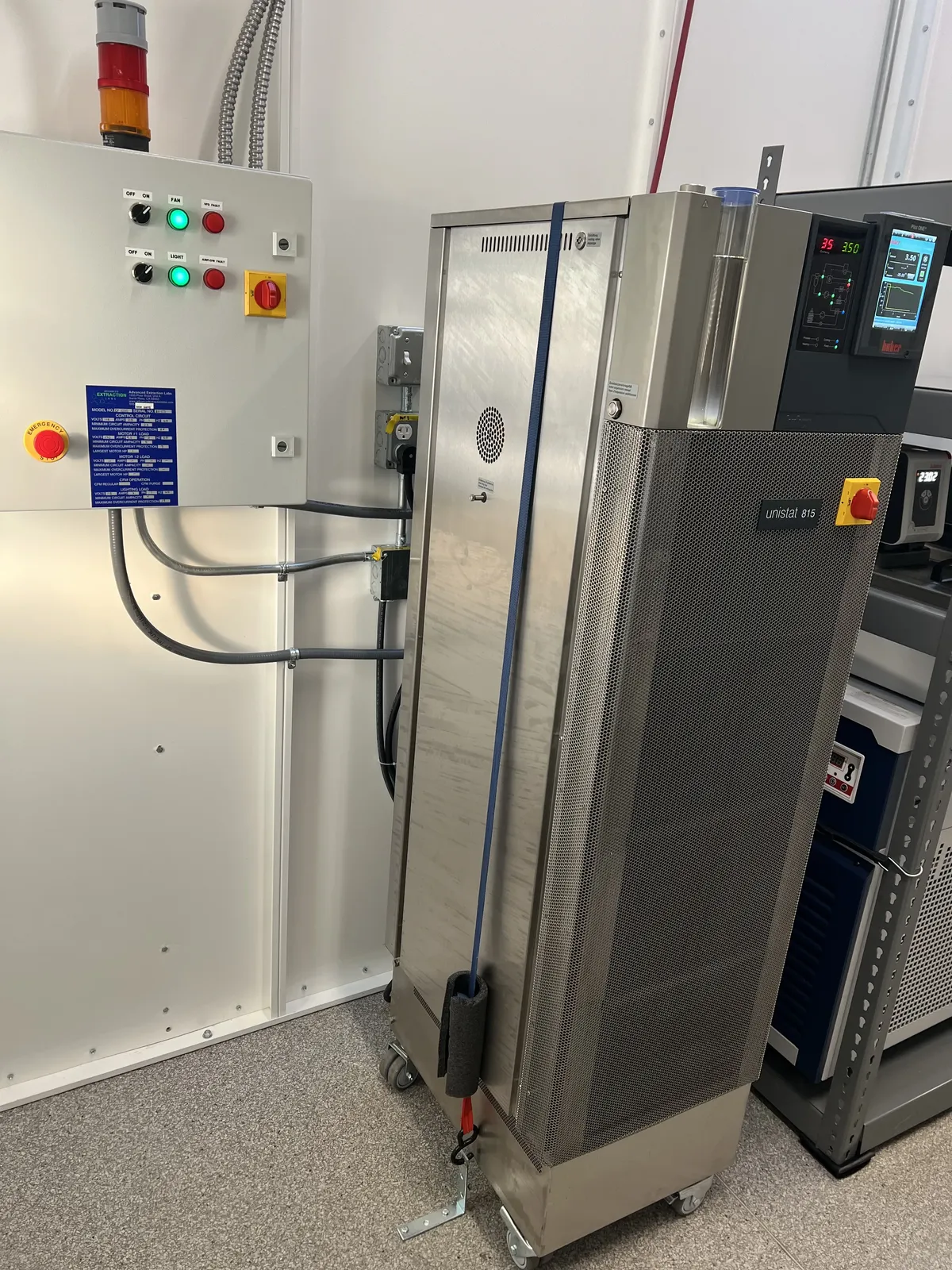 Huber 815 Unistat chiller with control panel in the Alive & Well extraction lab